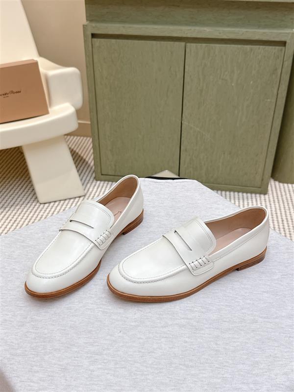 2025112812728749 310